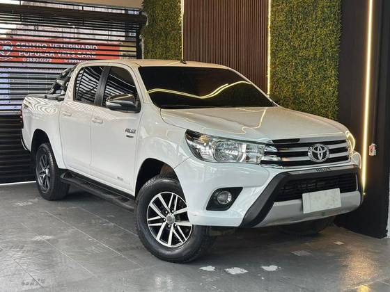 TOYOTA HILUX 2.7 SR 4X2 CD 16V FLEX 4P AUTOMÁTICO